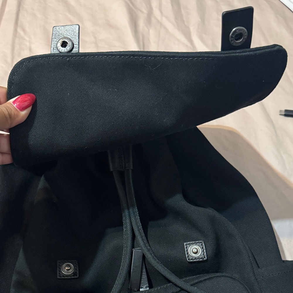 Everlane Backpack - Picture 5 of 15